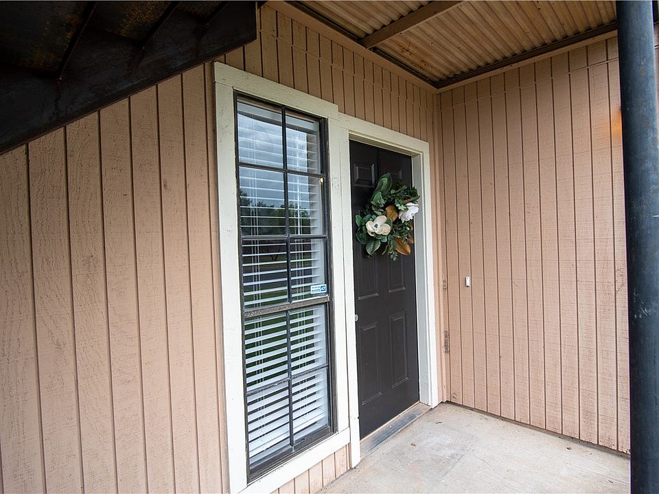 1st image of 1902 Woodsman Dr APT B