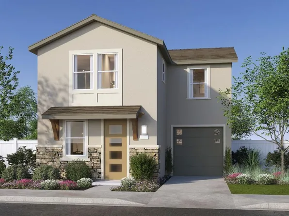 6578 E Crimson Dr, Fresno, CA 93727