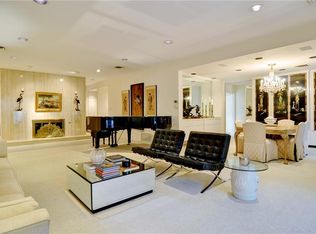 622 Roaring Springs Rd, Fort Worth, TX 76114