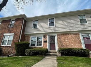2649 Seaton Circuit S #24, Warren, MI 48091