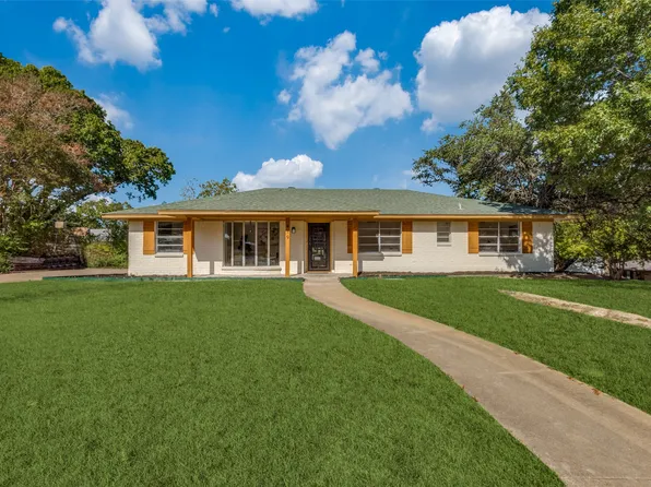 419 Davis Dr, Desoto, TX 75115