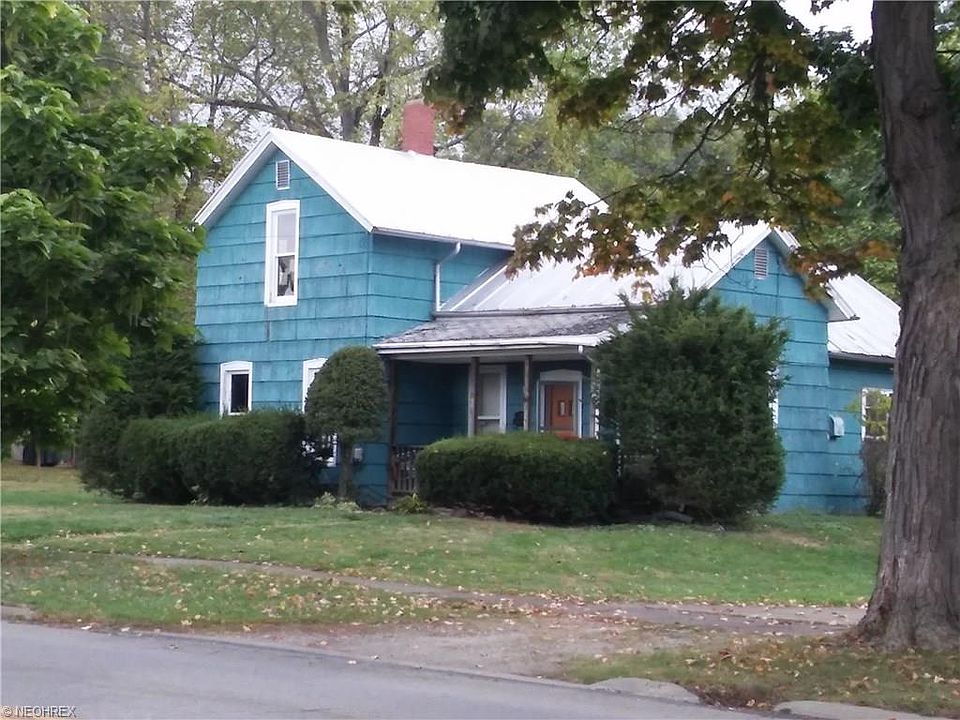 1st image of 326 Elyria St