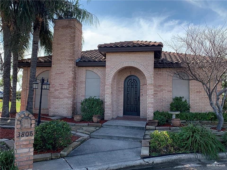 1st image of 3806 Santo Cielo St