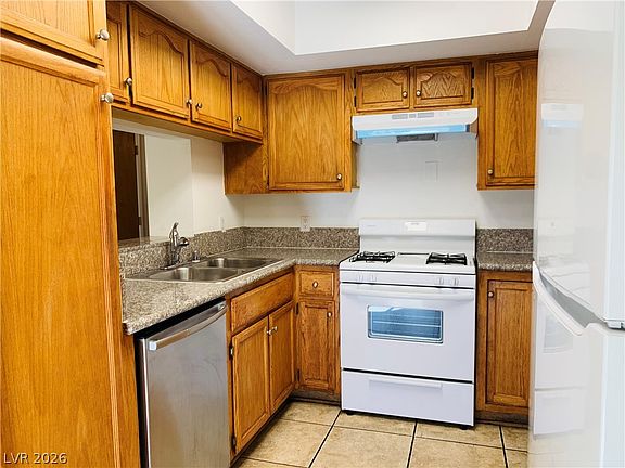 5th image of 4069 Nook Way APT B