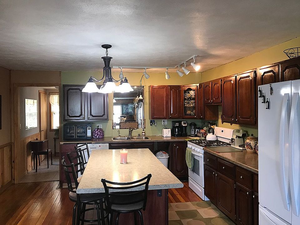 1st image of 1531 E Hess Lake Dr