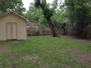 13203 Robinglen Dr, Houston, TX 77083