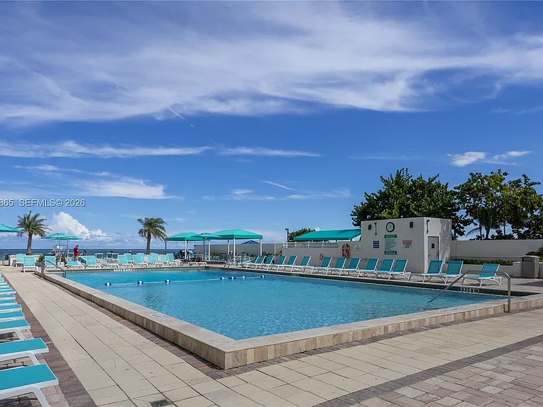 3725 S Ocean Dr #1116 — Photo 17