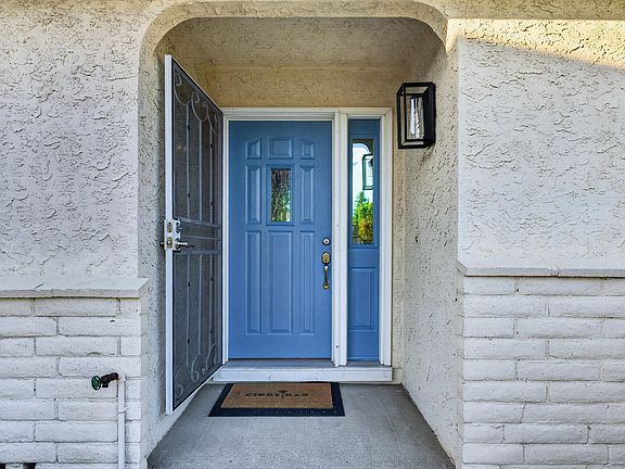 2nd image of 9792 Broadmoor Dr