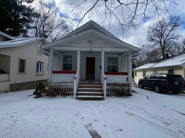 1212 Climax St, Lansing, MI 48912