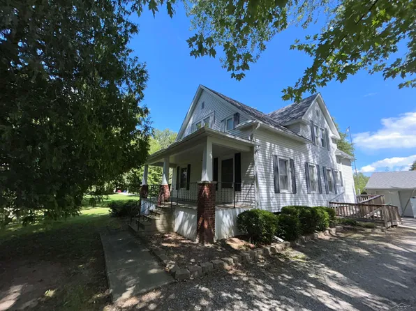 4810 Mackinaw Rd, Saginaw, MI 48603