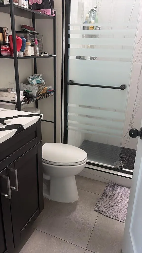 2 bed, 850 sqft, $1,600 — Photo 1