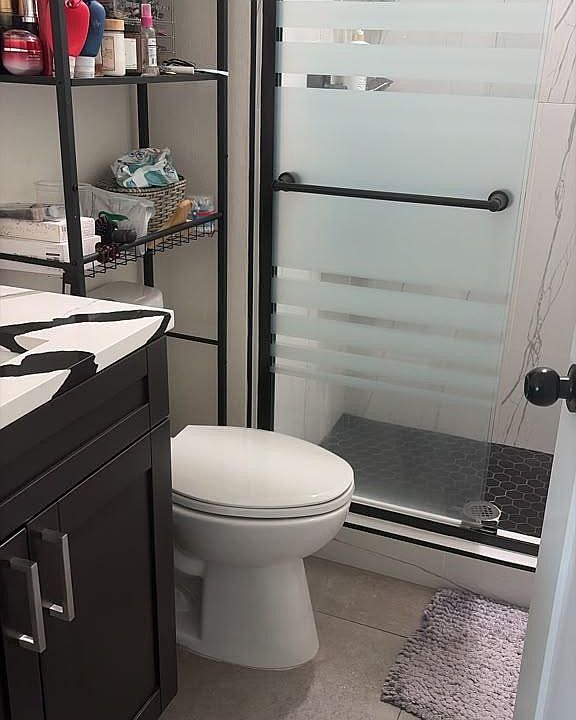 1st image of 305 Lime Ave #2