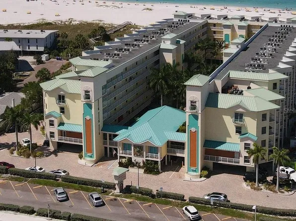 12000 Gulf Blvd #403, Treasure Island, FL 33706