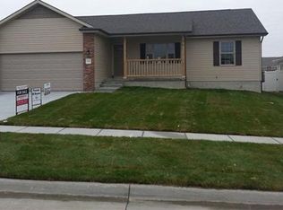 2409 NW 45th St, Lincoln, NE 68524