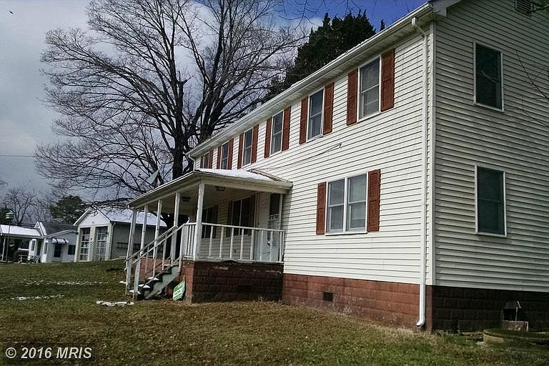 1st image of 38516 Bet Ln