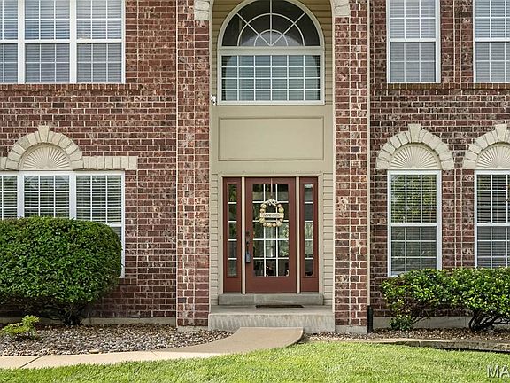 3rd image of 70 Lilac Ridge Ct