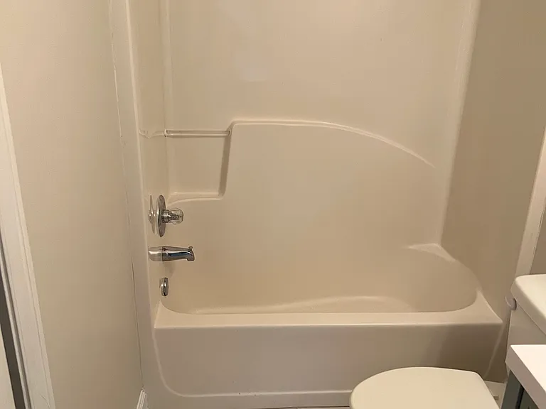 6035 Bayrose Cir — Photo 8