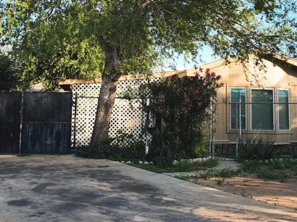 803 E Calais Pl, Laredo, TX 78045