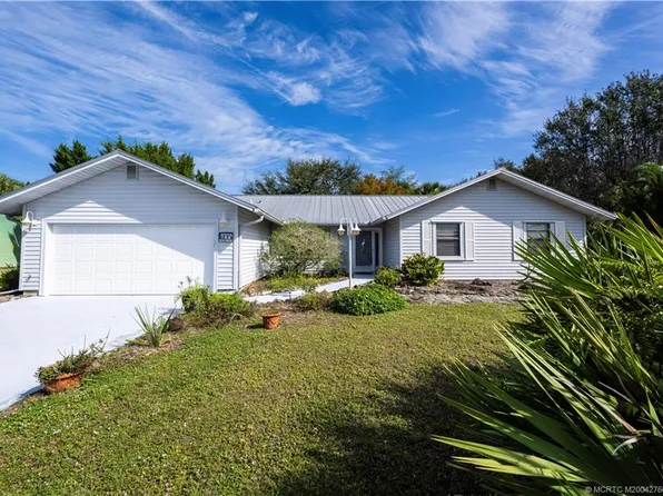 700 NW North River Dr, Stuart, FL 34994