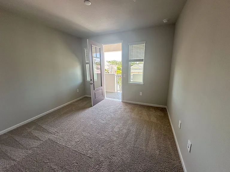 4551 Arboretum Cir #202 — Photo 30