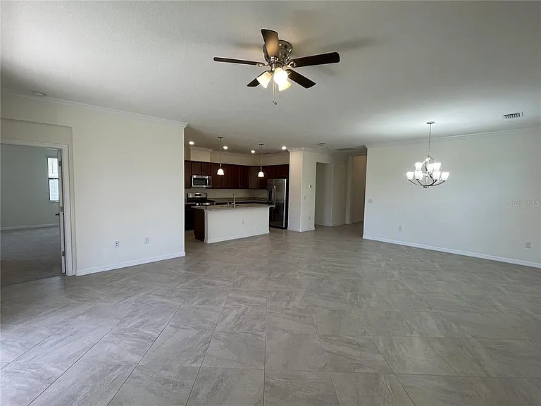 5127 Tobermory Way — Photo 4