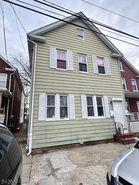 23 Home St photo 1