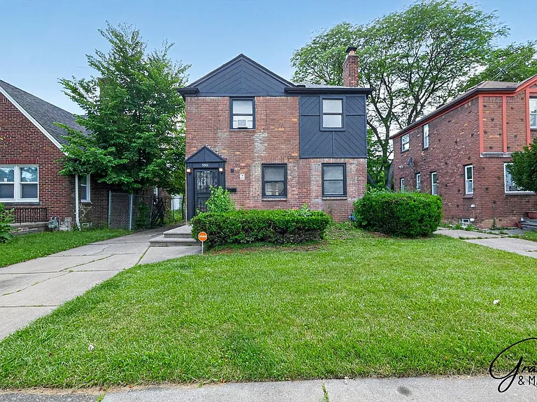 5911 Somerset Ave — Photo 1