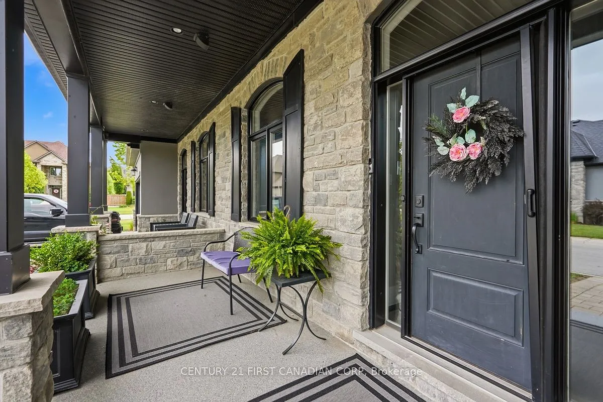 4 bed, $3,000 — Photo 3