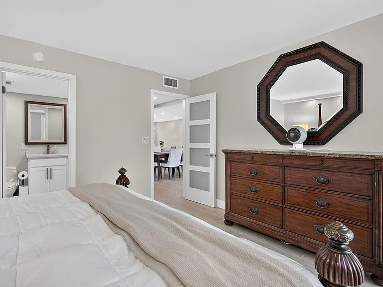 3205 Portofino Point #C2 — Photo 31