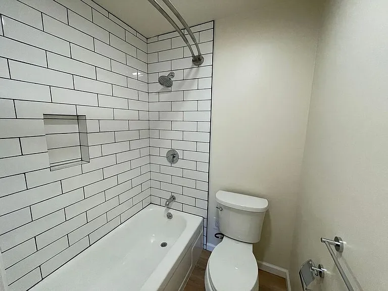 410 Evelyn Ave — Photo 15