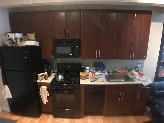 Rented by Roi Lidor, LREB | media 11