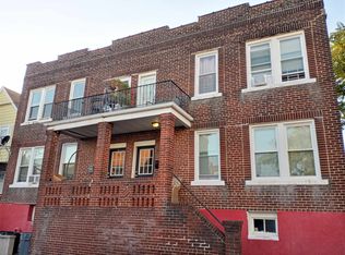 17 Chase Ct #19, Bayonne, NJ 07002