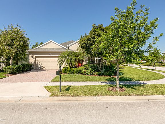 2nd image of 6608 Sutro Heights Ln