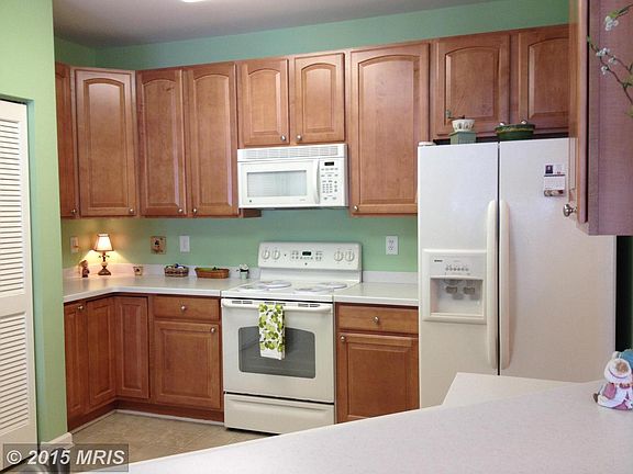 4th image of 1112 Spalding Dr Unit E