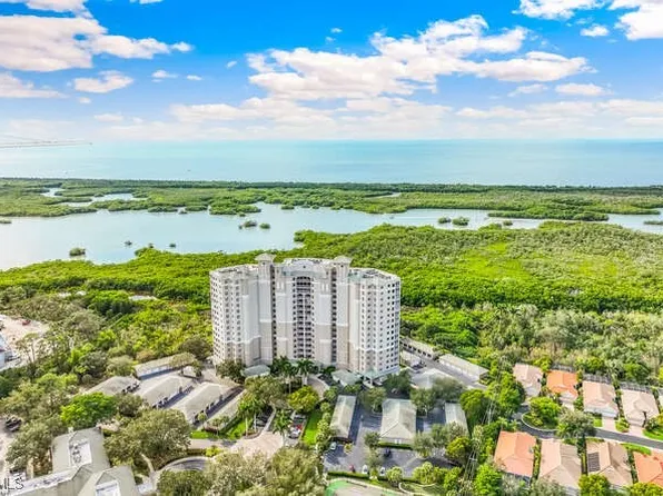 1001 Arbor Lake Dr Unit 202, Naples, FL 34110