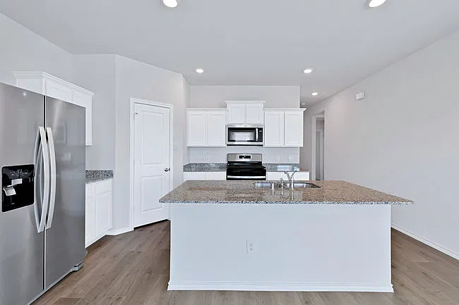 3 bed, 1615 sqft, $2,250 — Photo 4