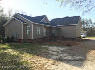 1384 Canady Pond Rd, Hope Mills, NC 28348