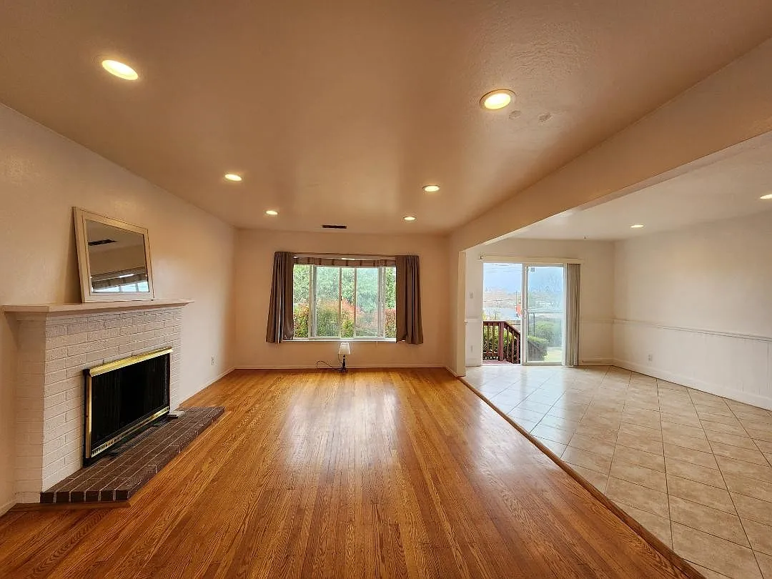 Maidstone Way, Citrus Heights — Photo 2