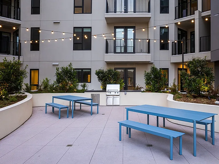 Resa Long Beach — Photo 59