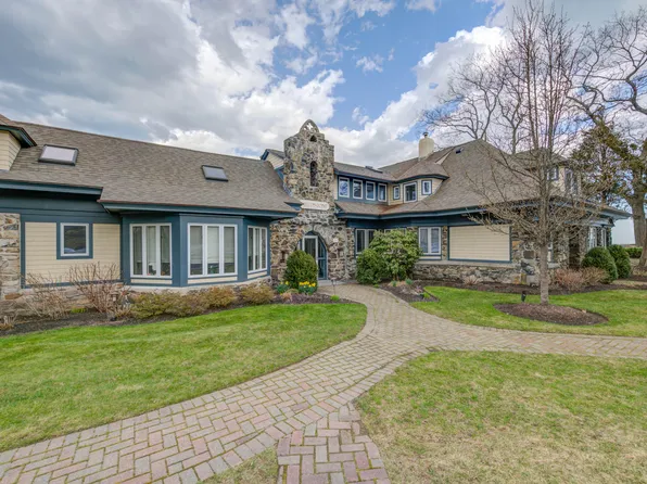 24 Fieldstone Lane #4, Ogunquit, ME 03907