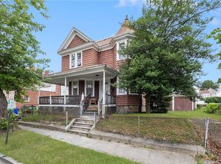 313 Vermont Ave, Providence, RI 02905