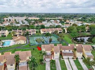 1537 Woodbridge Lakes Cir, West Palm Beach, FL 33406