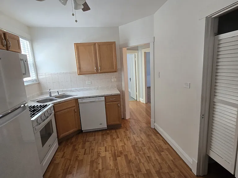 4931 N Menard Ave #2 — Photo 19