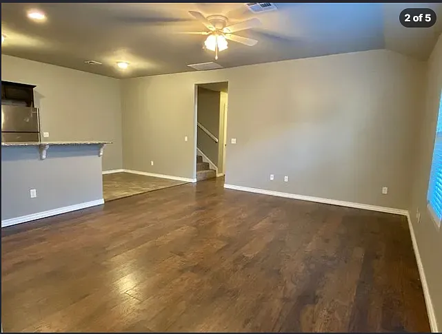 3 bed, 2.0 bath, 1348 sqft, $1,495 — Photo 2