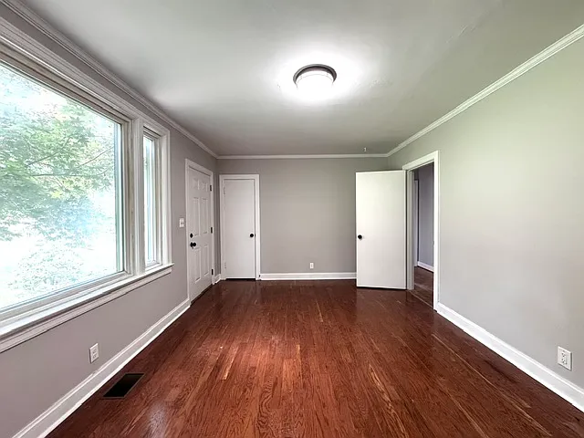 3329 Goodland Rd — Photo 11