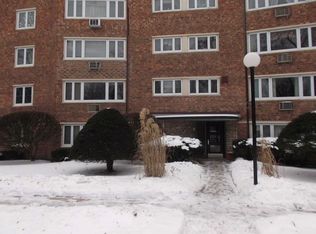 1950 W Hood Ave APT 2C, Chicago, IL 60660
