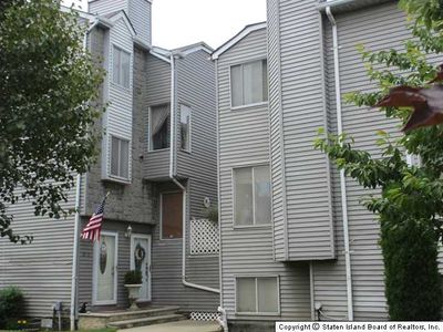 27 Regal Walk #1, Staten Island, NY, 10303