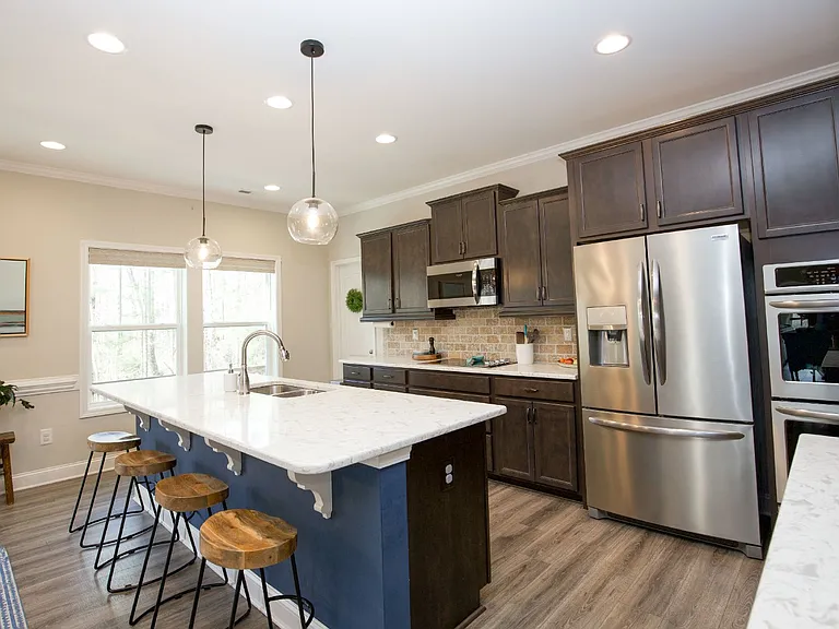 240 Parrish Ln — Photo 26