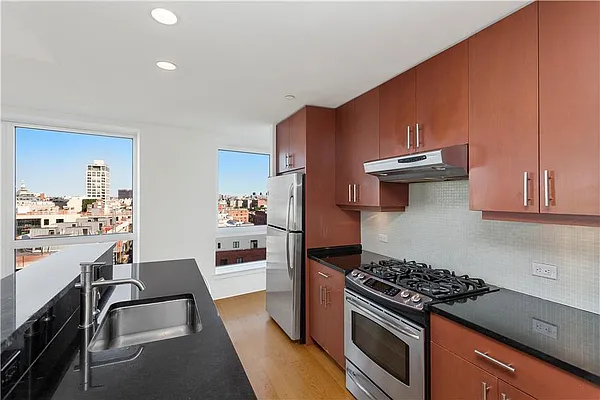 Sold by Urban Realty NYC | media 11