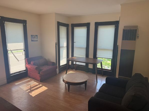 52 N West St #3